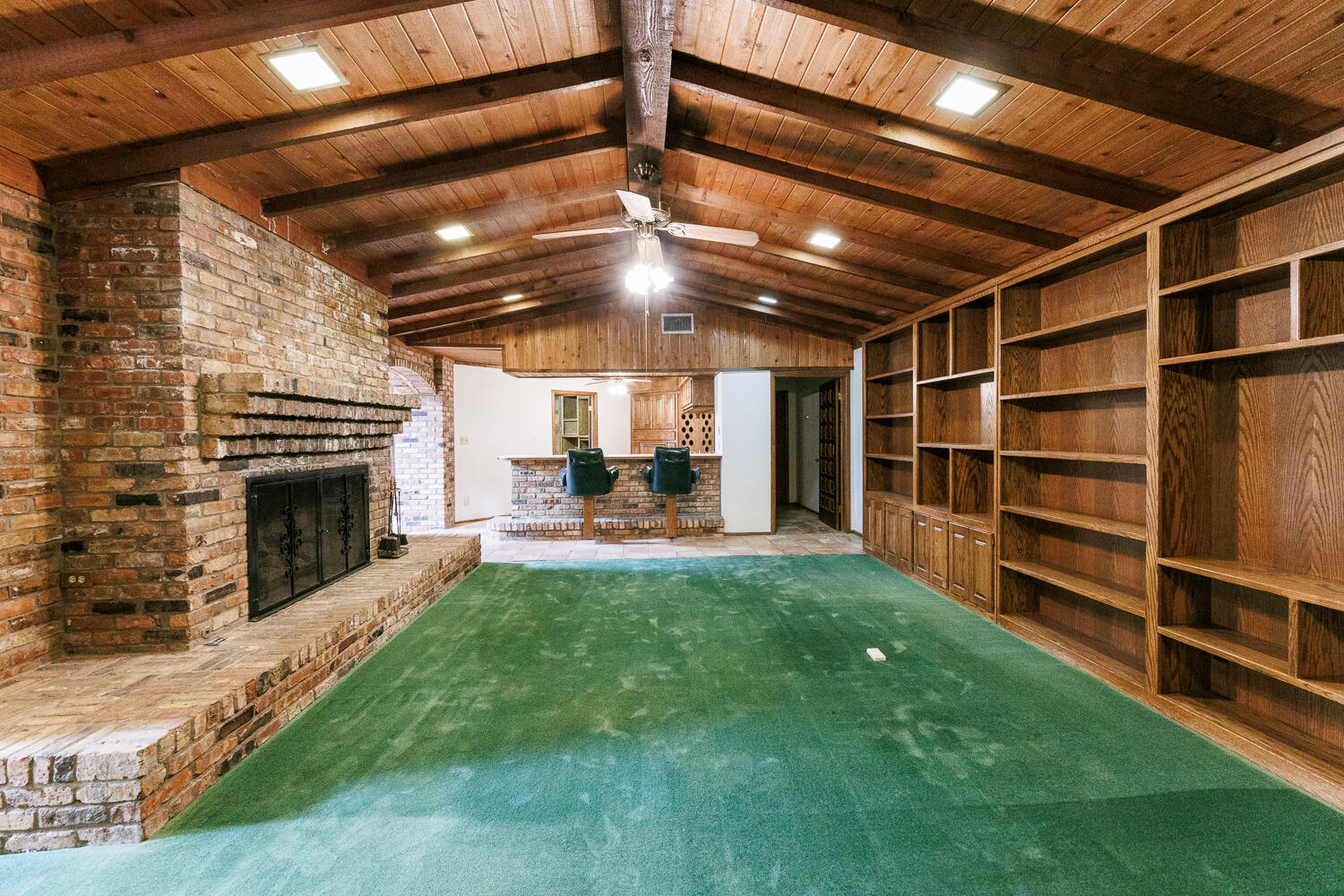 409 Mill Road Lubbock, TX 79403 - Photo 30 of 86 Living Area