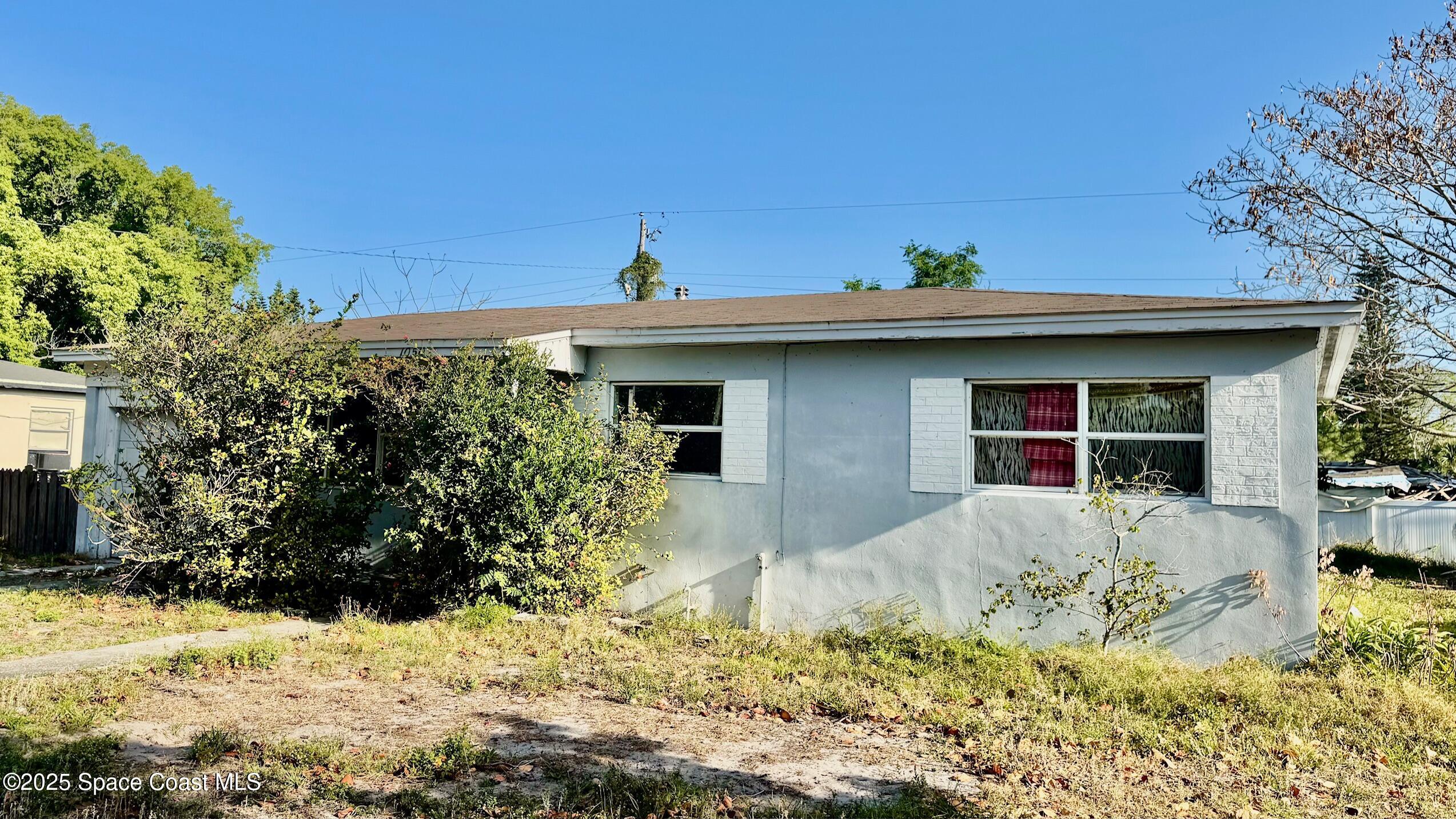1050 Broadmoor Drive Cocoa, FL 32922 - Photo 2 of 16 front of home