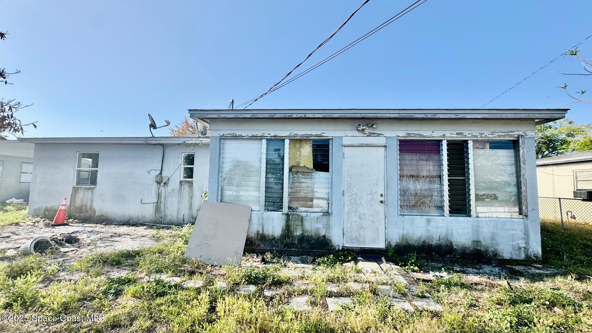 1050 Broadmoor Drive Cocoa, FL 32922 - Photo 4 of 16 back of home