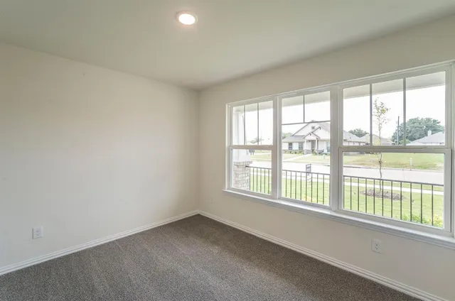 $291,990 | 404 Rose Avenue, Cleburne, TX 76033