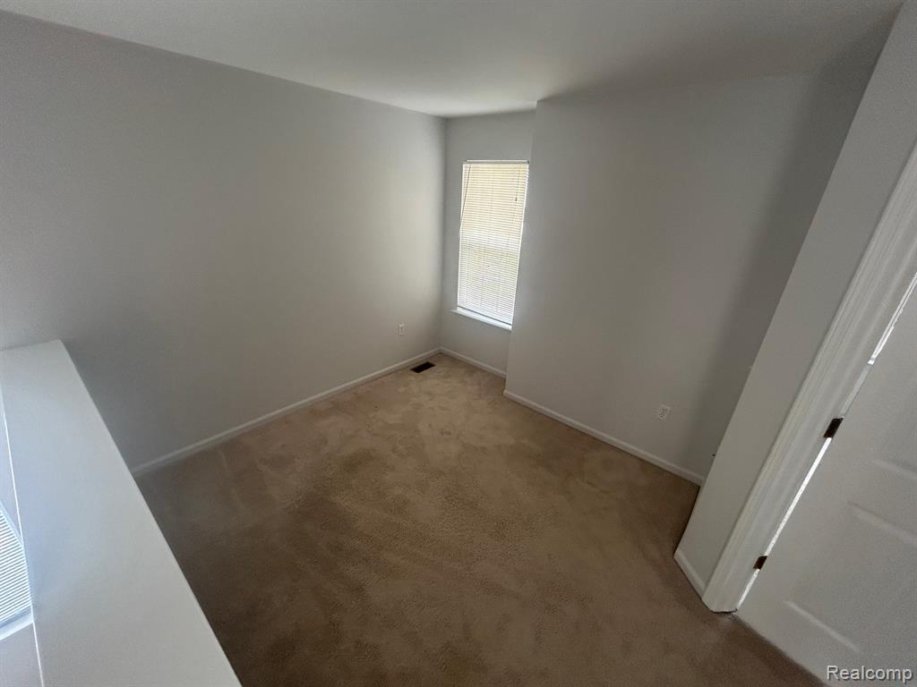 674 Cherry Orchard Road Canton, MI 48188 - Photo 18 of 38