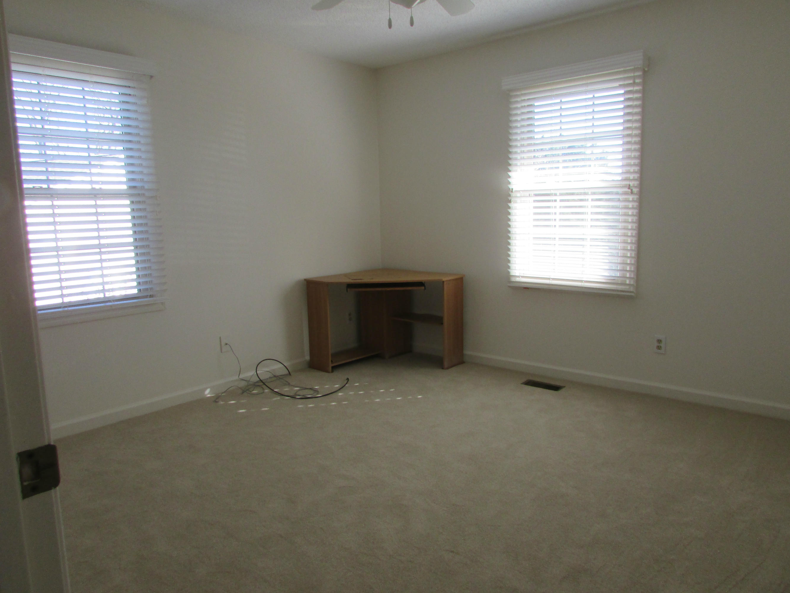 7775 Norwich Road, Unit 18 Powell, TN 37849 - Photo 21 of 31 IMG_0383