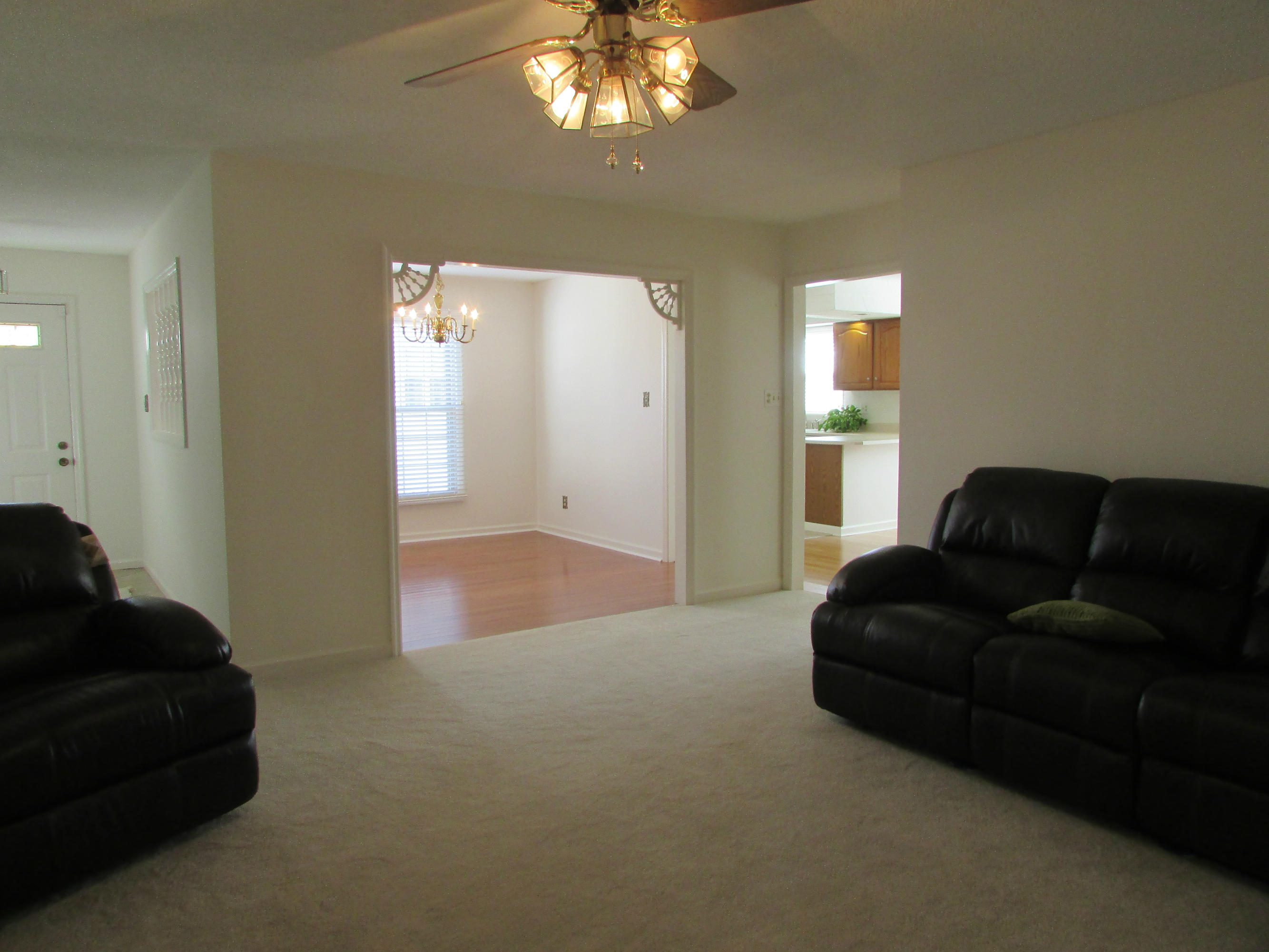 7775 Norwich Road, Unit 18 Powell, TN 37849 - Photo 23 of 31 IMG_0385