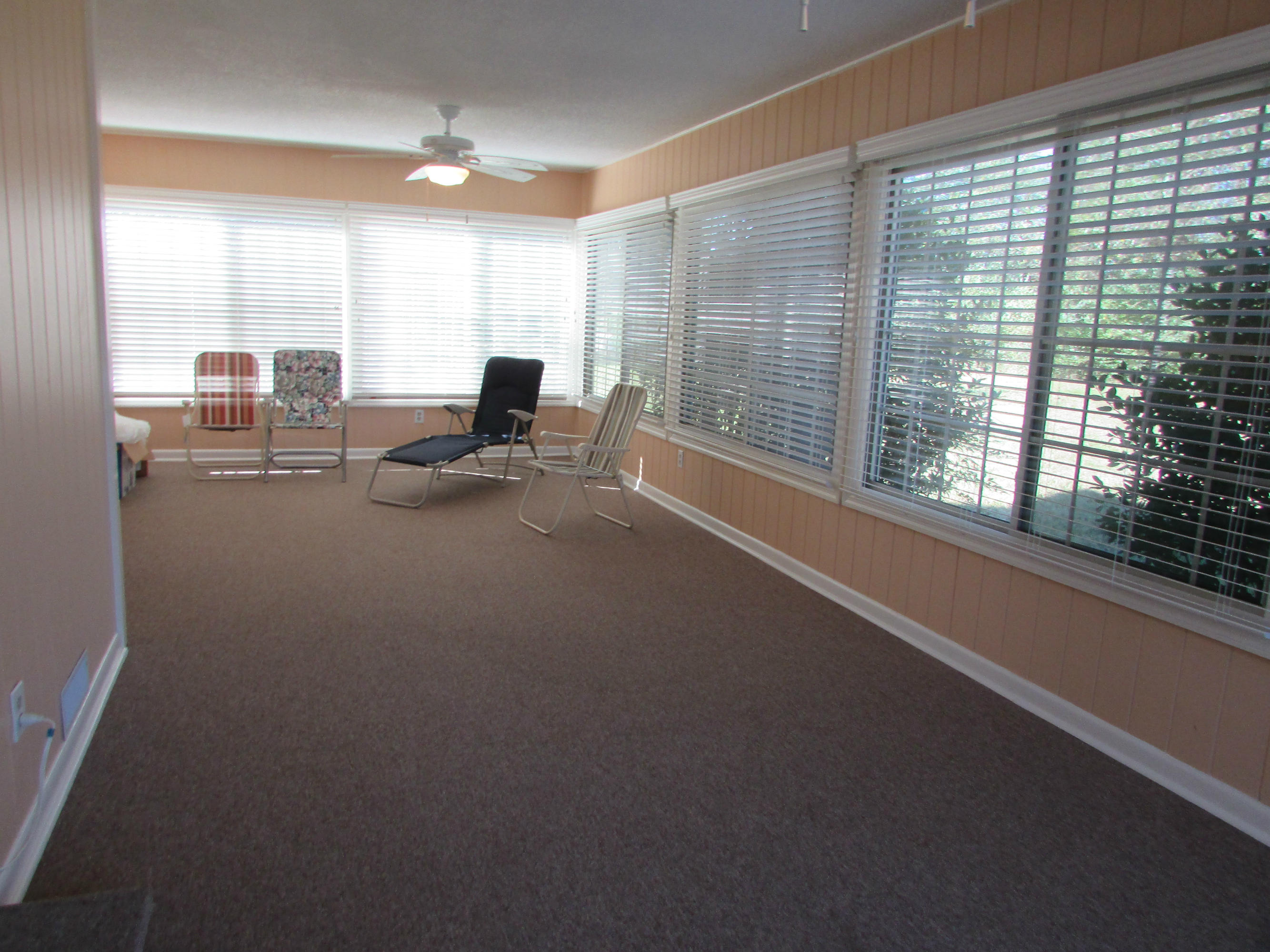 7775 Norwich Road, Unit 18 Powell, TN 37849 - Photo 10 of 31 IMG_0371