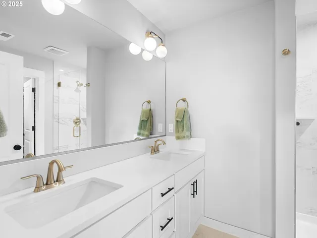 $550,000 | 3544 Southwest Tegart Lane, Gresham, OR 97080