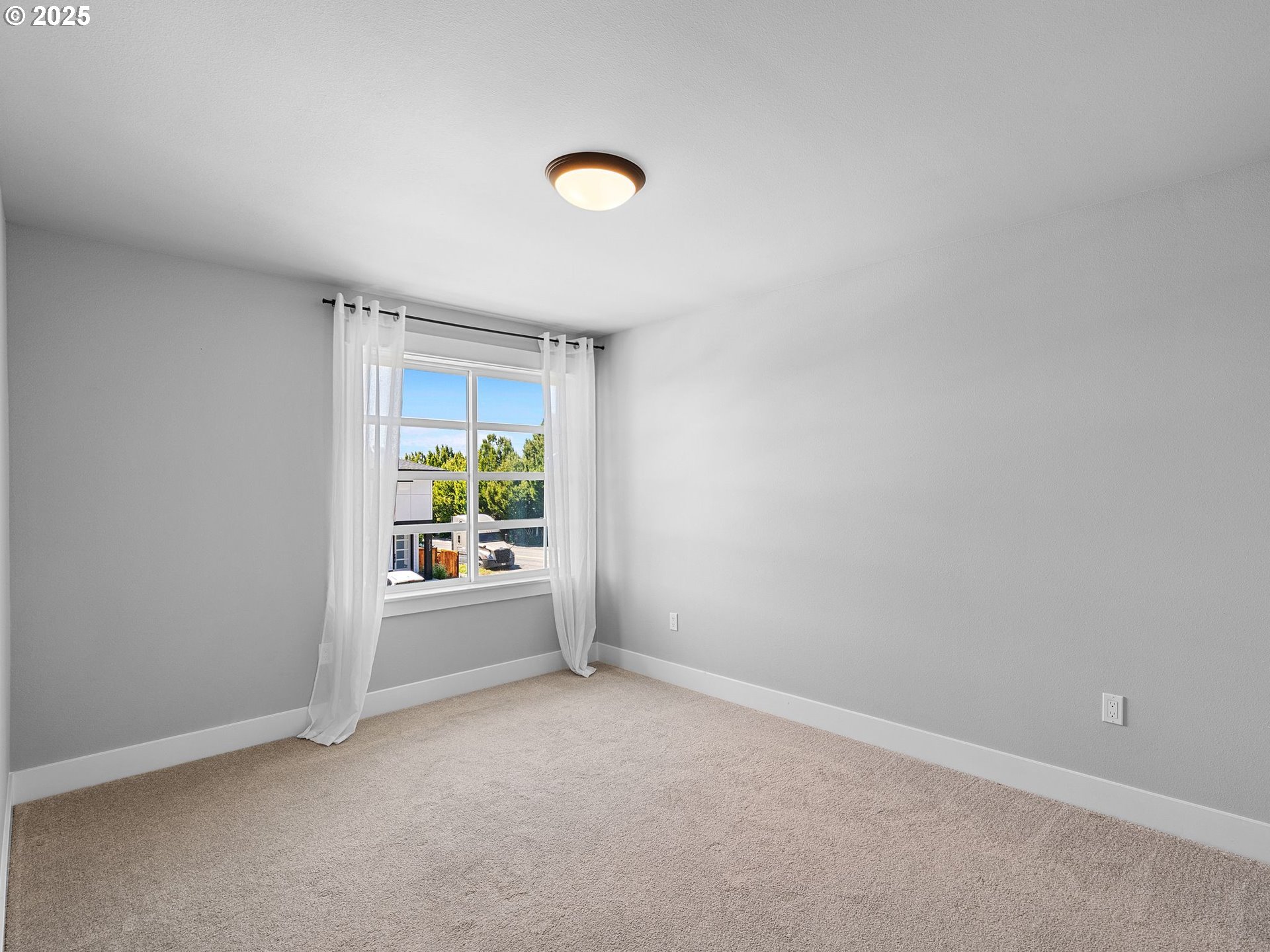 3544 Southwest Tegart Lane Gresham, OR 97080 - Photo 28 of 48 Bedroom