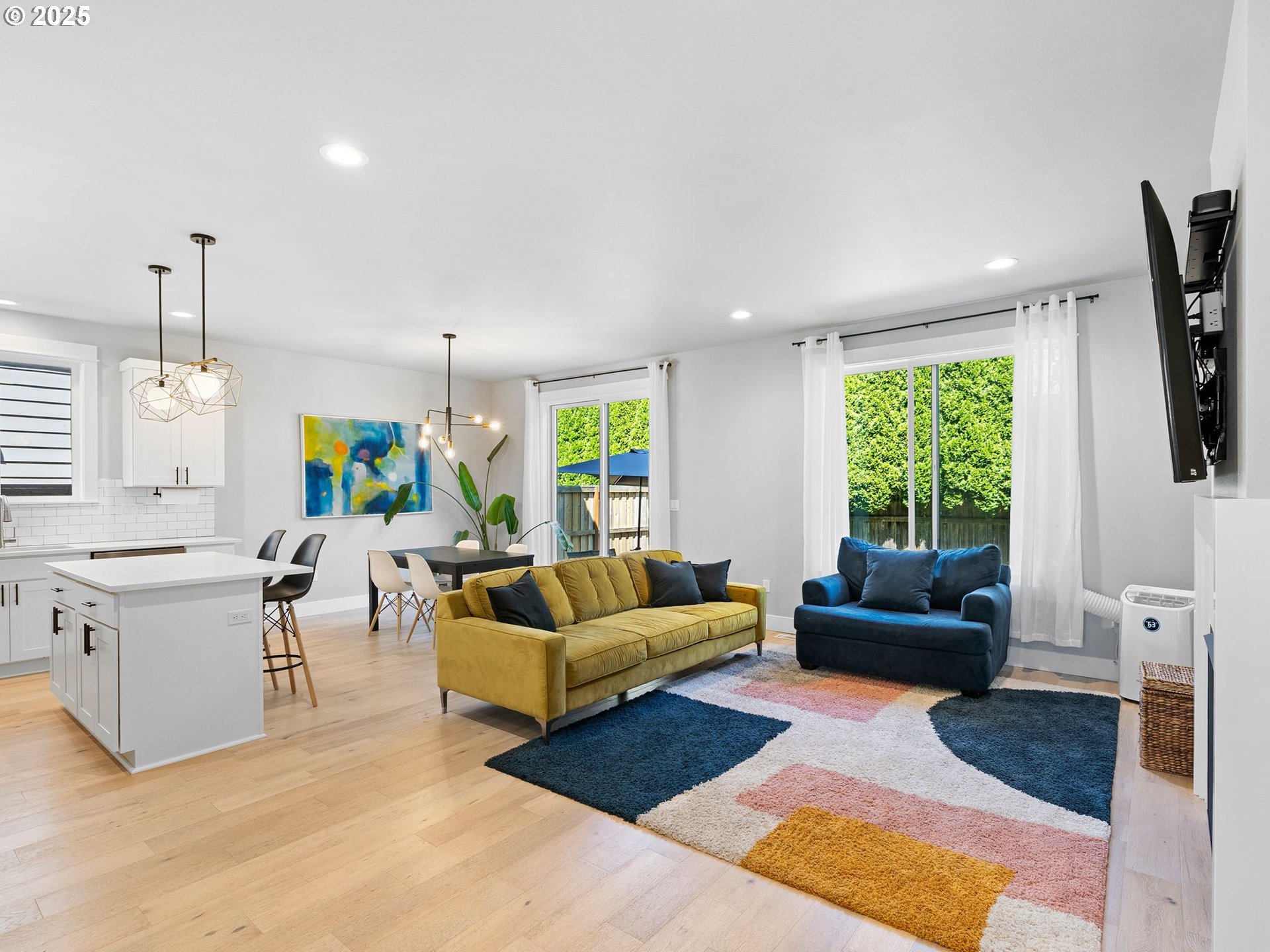 3544 Southwest Tegart Lane Gresham, OR 97080 - Photo 6 of 48 Great Room