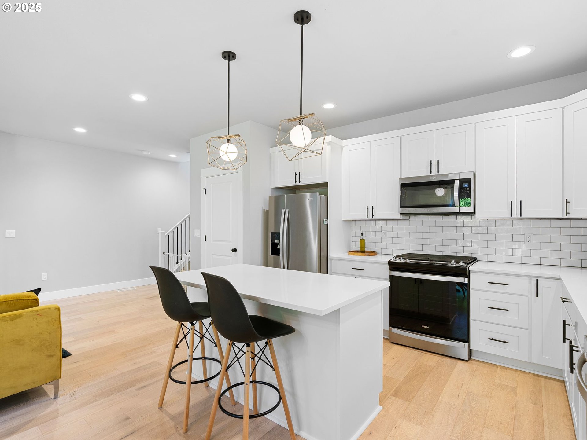 3544 Southwest Tegart Lane Gresham, OR 97080 - Photo 8 of 48 Kitchen