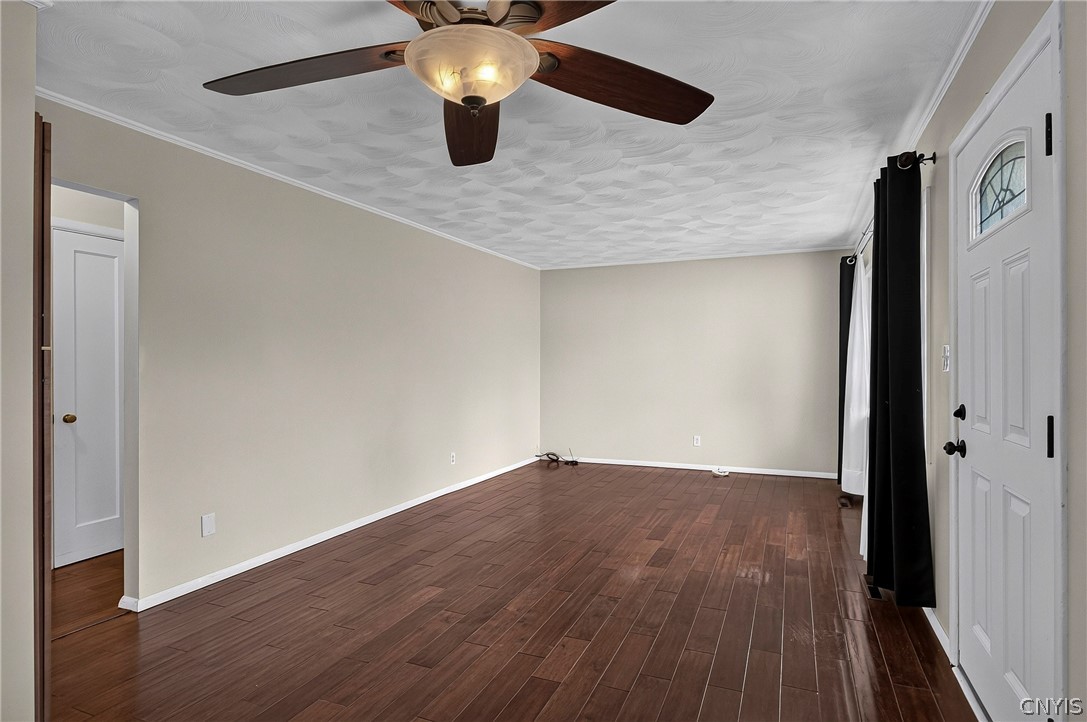 401 Van Dyke Road Utica, NY 13502 - Photo 17 of 50