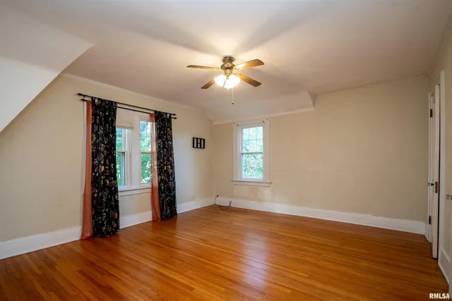 $146,000 | 2011 West Barker Avenue, West Peoria, IL 61604