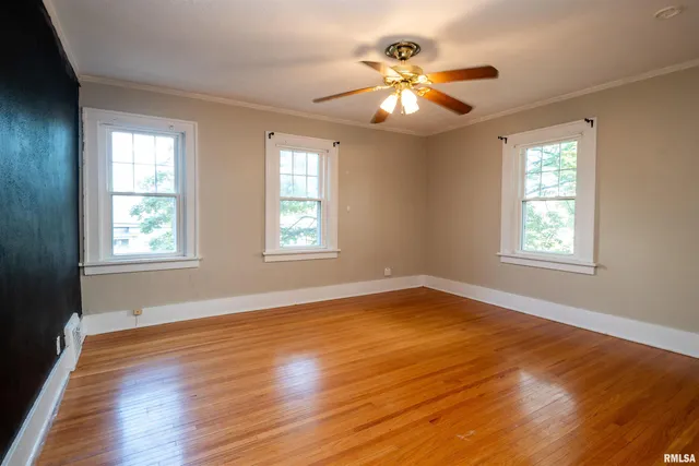 $146,000 | 2011 West Barker Avenue, West Peoria, IL 61604