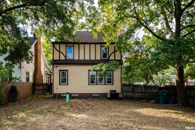 $146,000 | 2011 West Barker Avenue, West Peoria, IL 61604