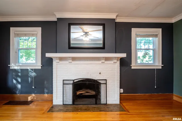 $146,000 | 2011 West Barker Avenue, West Peoria, IL 61604