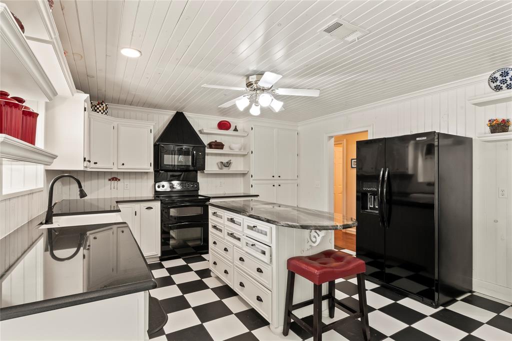102 Foster Ranch Road Trinidad, TX 75163 - Photo 14 of 39