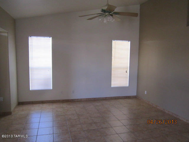 7115 West Rivulet Drive Tucson, AZ 85743 - Photo 2 of 13