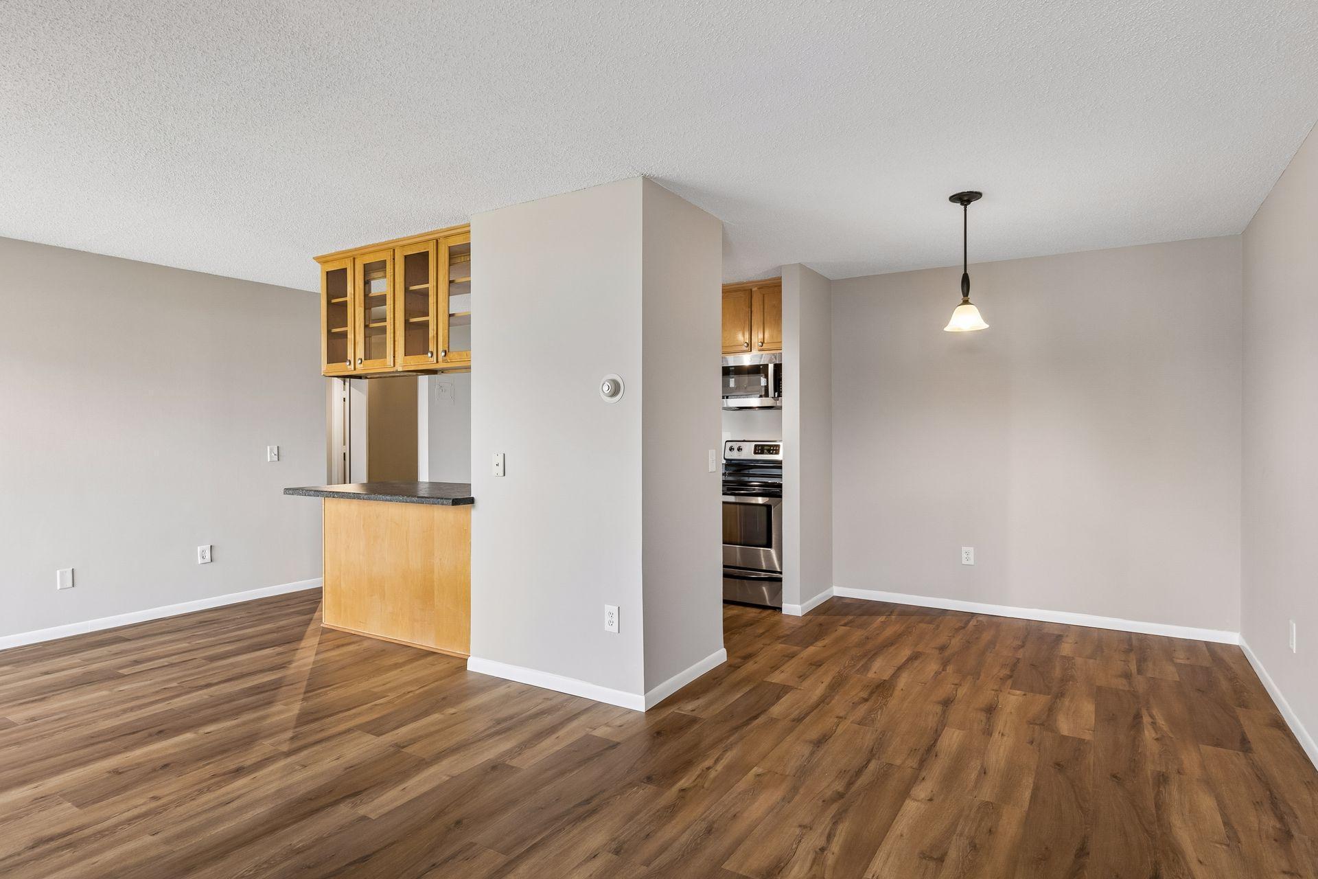 4110 Rahn Road, Unit 121 Eagan, MN 55122 - Photo 13 of 31