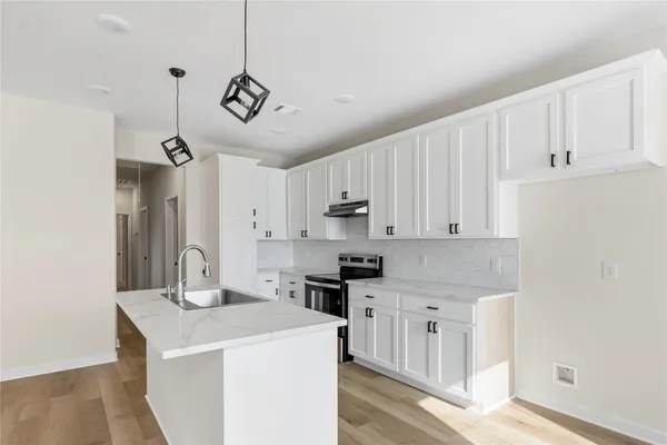 $433,000 | 13818 White Heather Drive, Houston, TX 77045