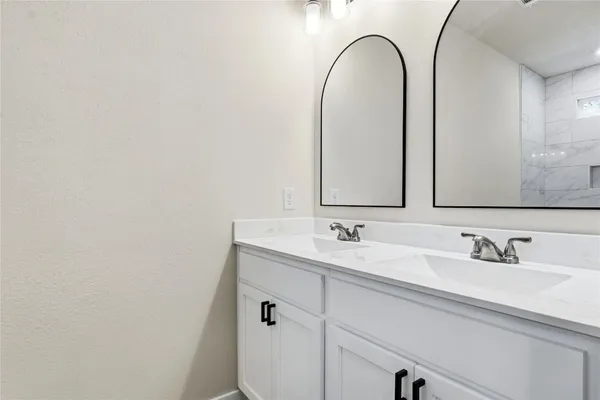 $433,000 | 13818 White Heather Drive, Houston, TX 77045