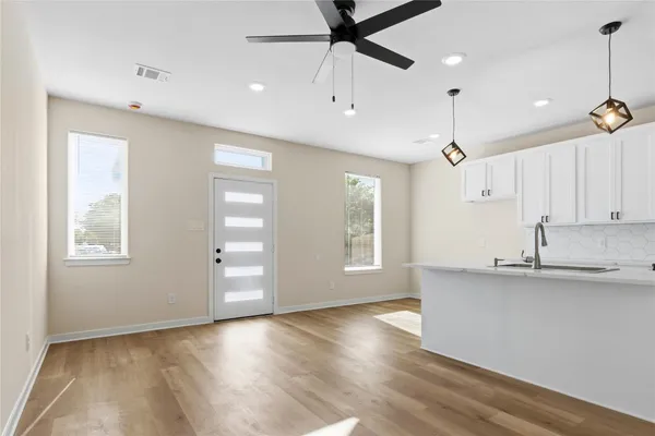 $433,000 | 13818 White Heather Drive, Houston, TX 77045