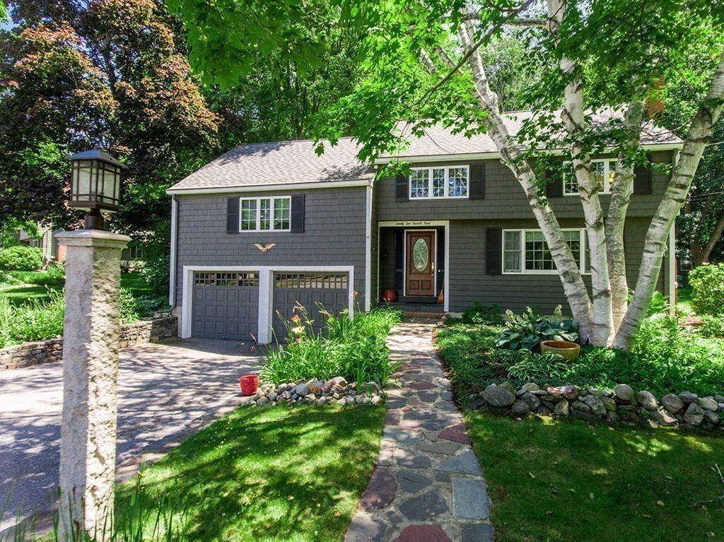 22 Garrett Road Reading, MA 01867 - Photo 1 of 30 Gallery Image 1