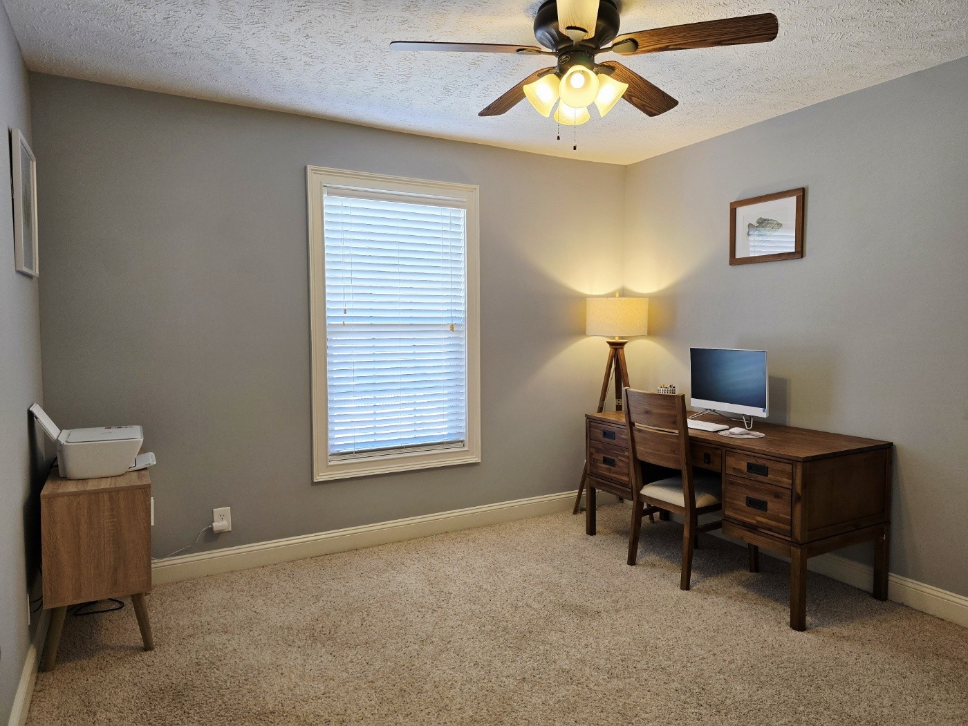 135 Excell Road, Unit 1003 Clarksville, TN 37043 - Photo 27 of 39 a workspace with a workspace