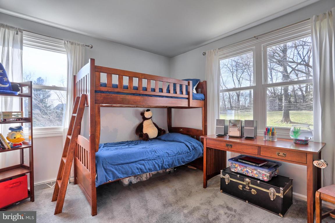 121 Ridings Way Lancaster, PA 17601 - Photo 16 of 23 Gallery Image 16