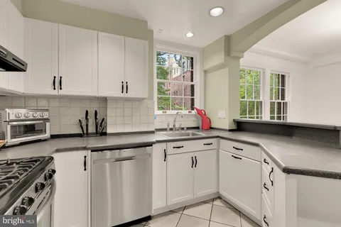 $610,000 | 3041 Sedgwick Street Northwest, Unit 402D, Washington, DC 20008