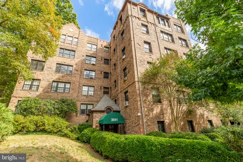 $610,000 | 3041 Sedgwick Street Northwest, Unit 402D, Washington, DC 20008