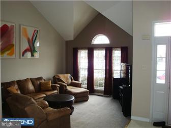 43 Amberfield Road Robbinsville, NJ 08691 - Photo 3 of 12 Gallery Image 3