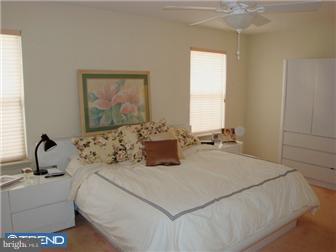 43 Amberfield Road Robbinsville, NJ 08691 - Photo 8 of 12 Gallery Image 8