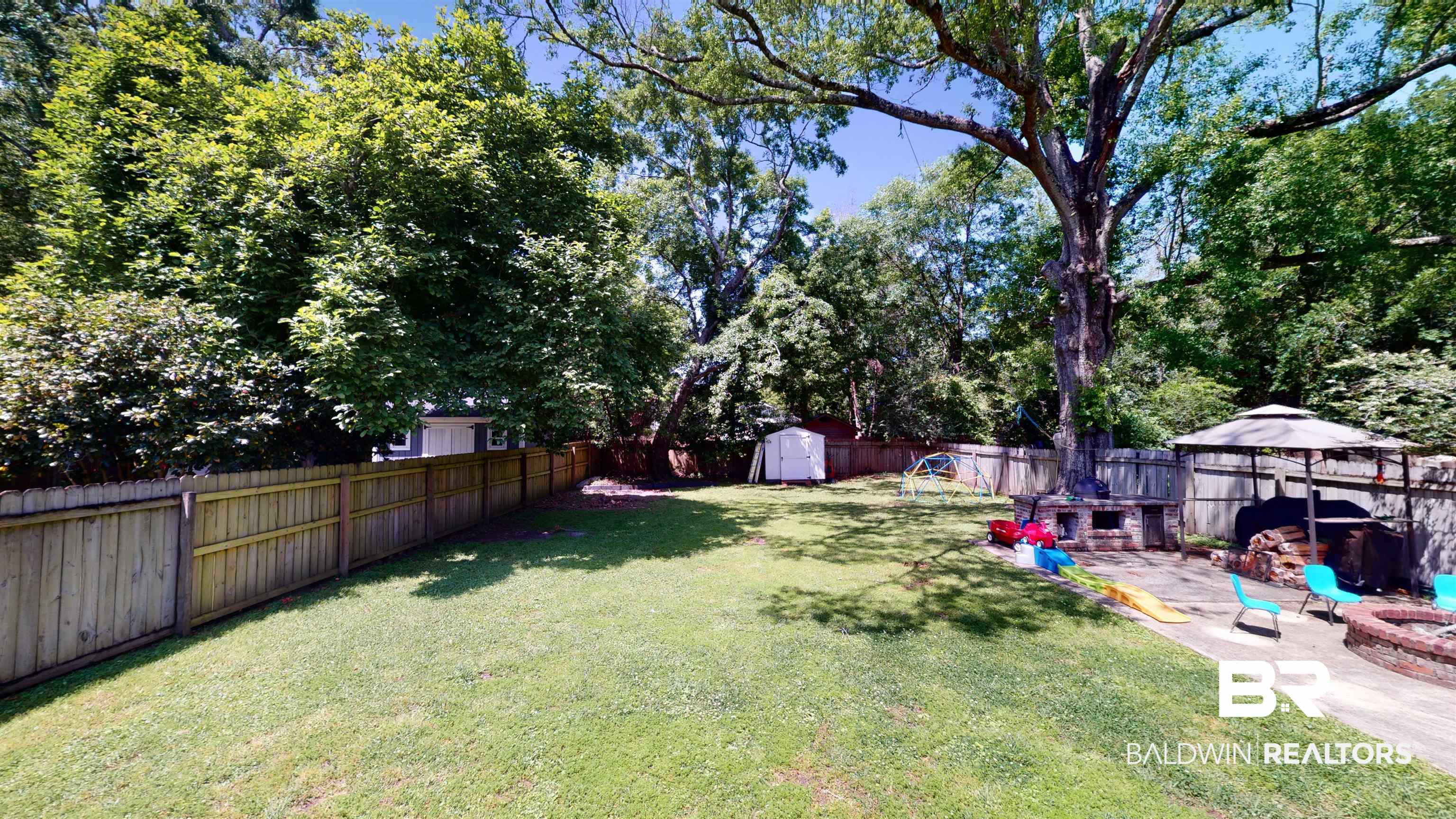 213 Grand Boulevard Mobile, AL 36607 - Photo 16 of 21