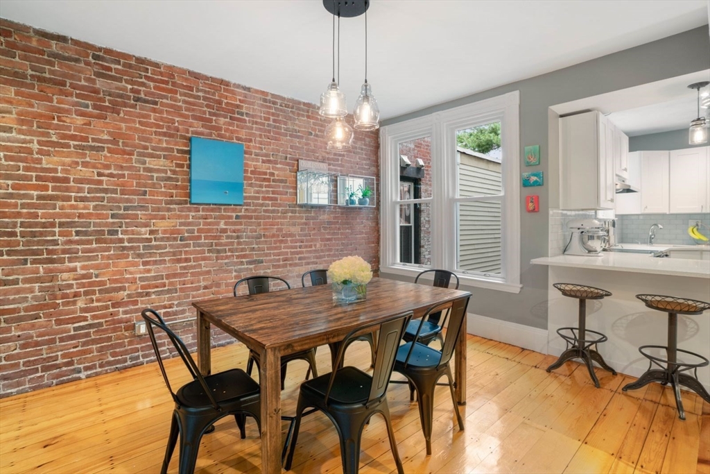 30 Oak Street, Unit 2 Boston, MA 02129 - Photo 2 of 22