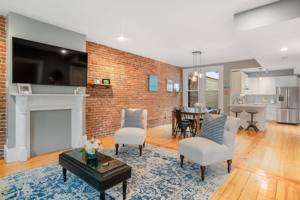 30 Oak Street, Unit 2 Boston, MA 02129 - Photo 6 of 22