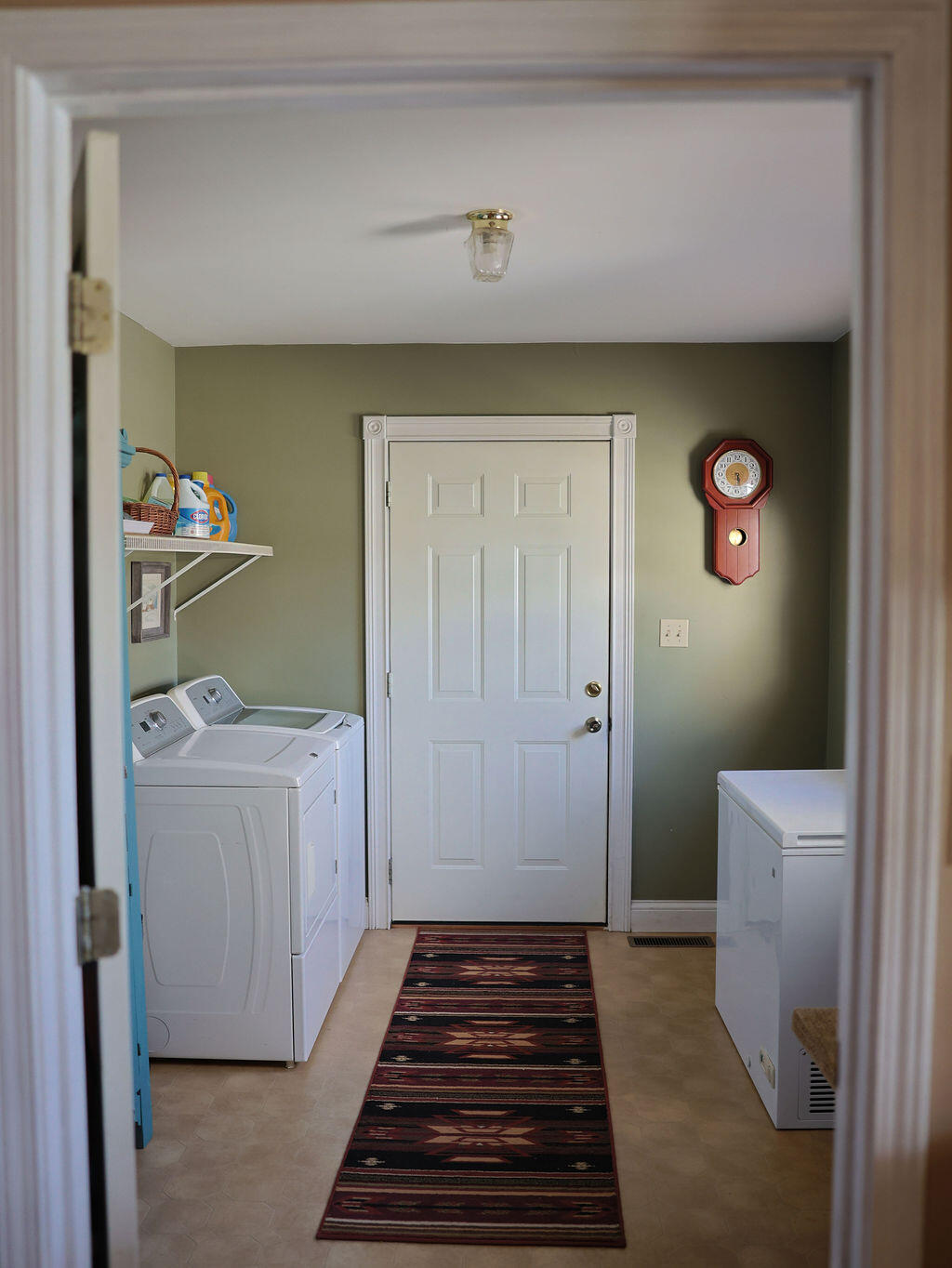 673 Crawford Bend Road Hillsboro, KY 41049 - Photo 15 of 32 Laundry Room