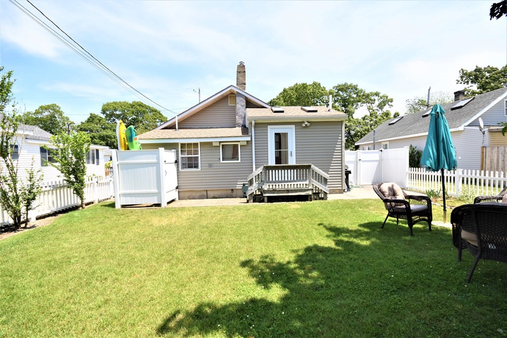 13 Barnes Street Wareham, MA 02571 - Photo 3 of 22 Gallery Image 3