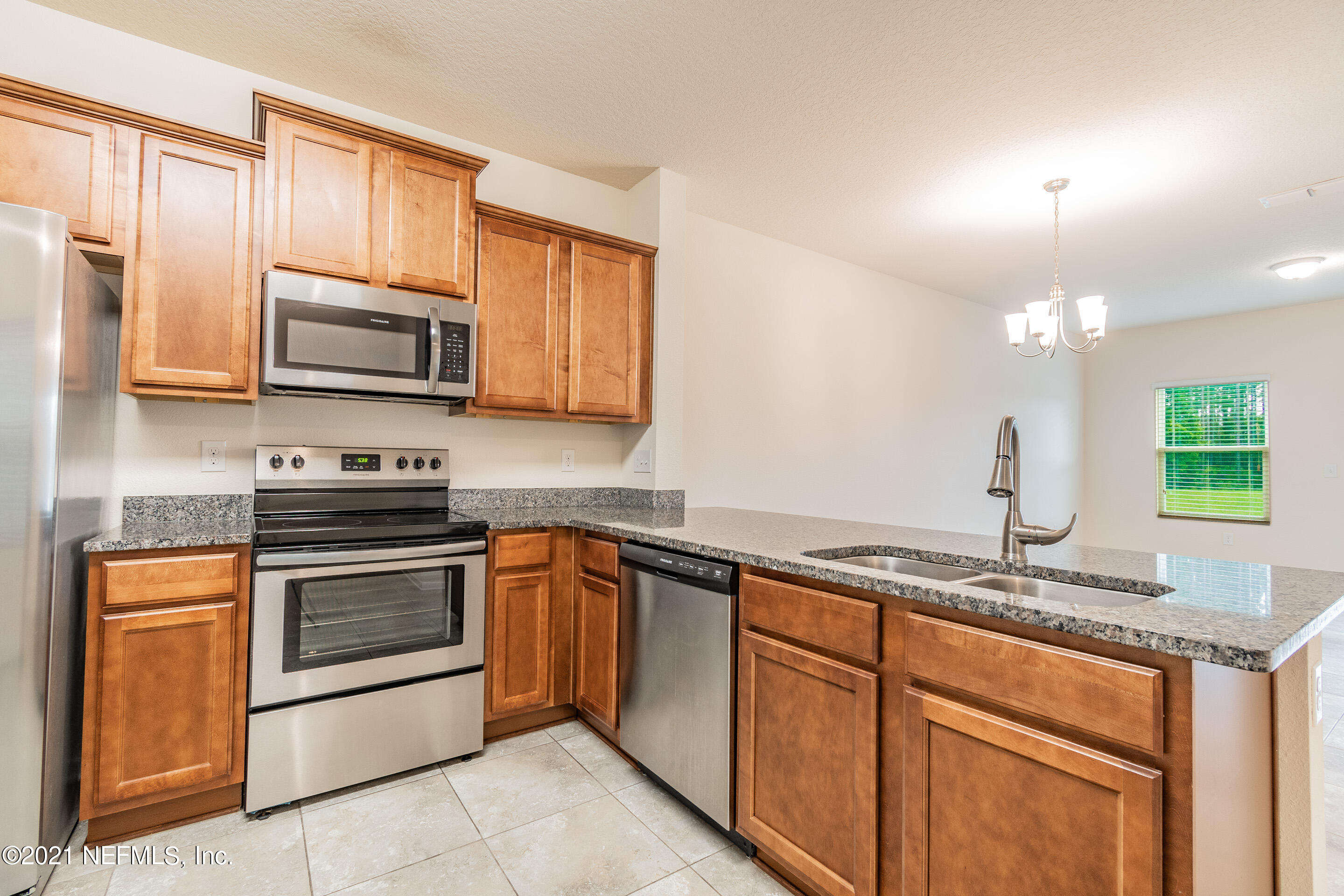 705 Servia Drive St. Johns, FL 32259 - Photo 11 of 32 Kitchen