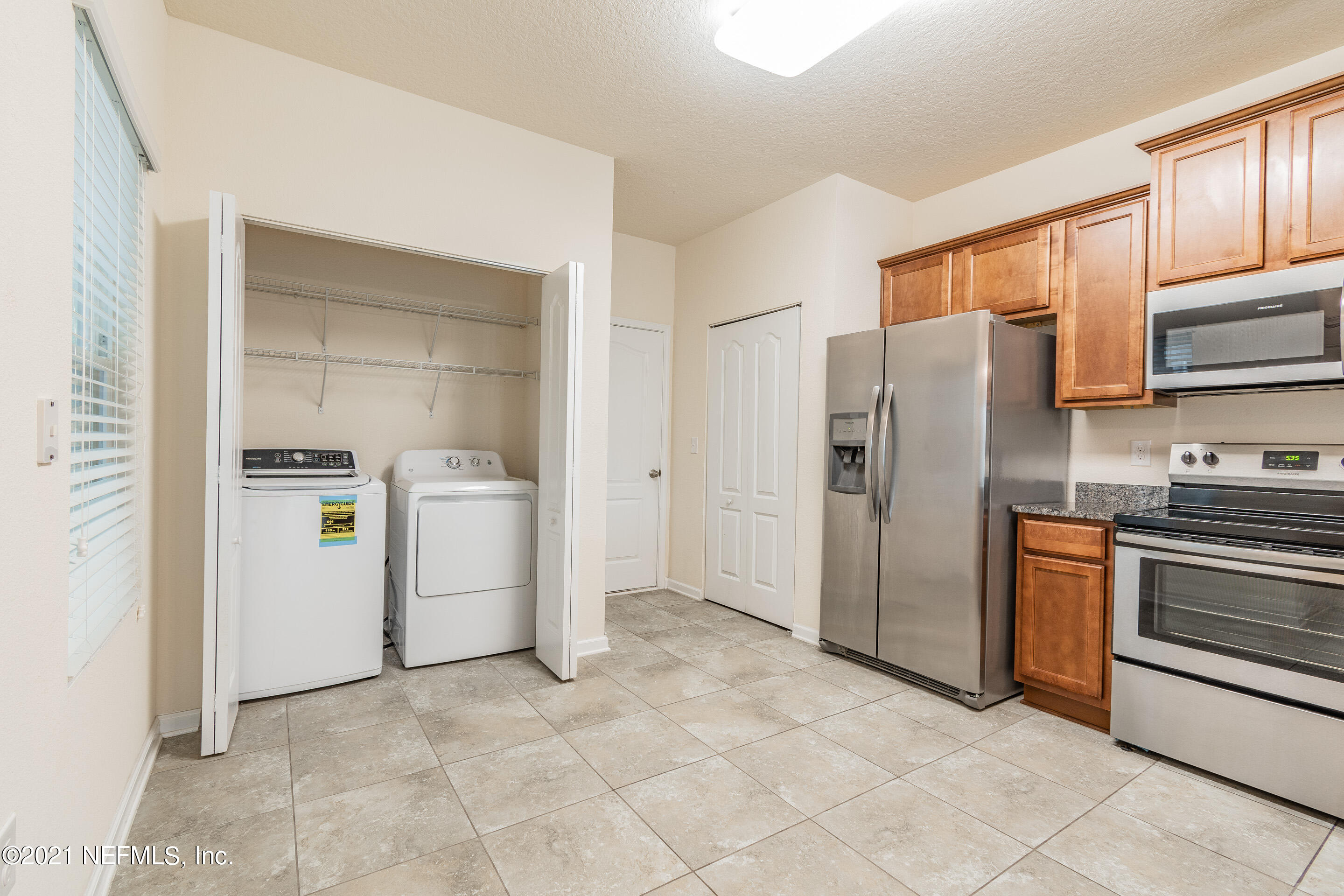 705 Servia Drive St. Johns, FL 32259 - Photo 13 of 32 Kitchen