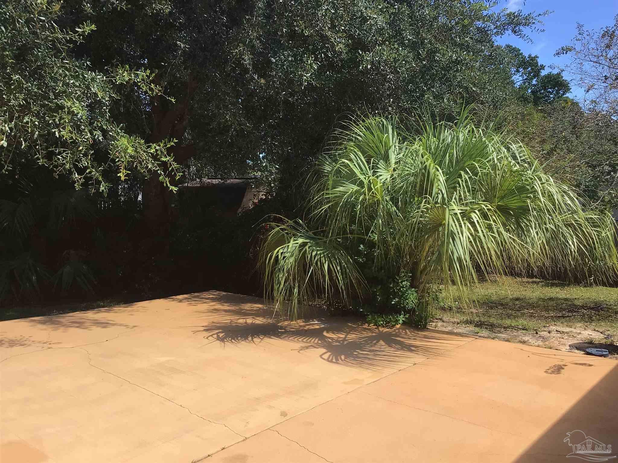 5668 Als Way Milton, FL 32583 - Photo 35 of 48 a street view with yard