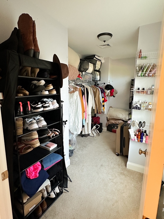 35 Lewiston Street Fall River, MA 02721 - Photo 15 of 24