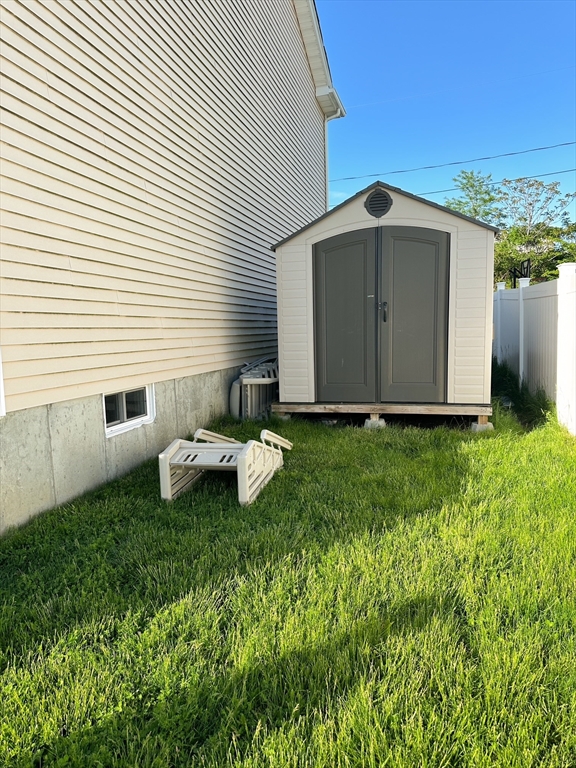 35 Lewiston Street Fall River, MA 02721 - Photo 24 of 24