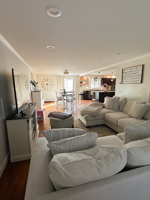 35 Lewiston Street Fall River, MA 02721 - Photo 9 of 24