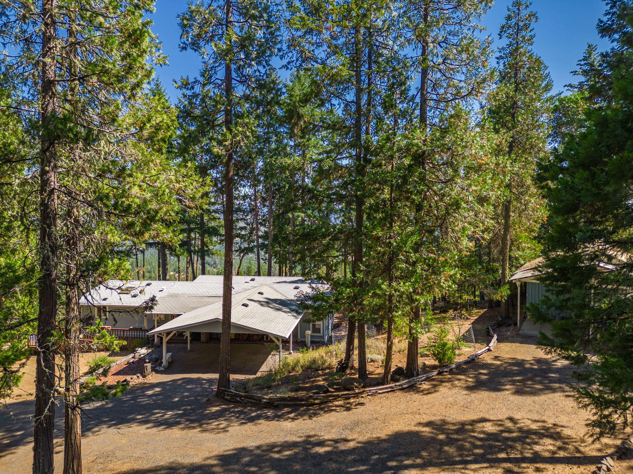 1961 Sawyer Road Eagle Point, OR 97524 - Photo 40 of 48 HD-8