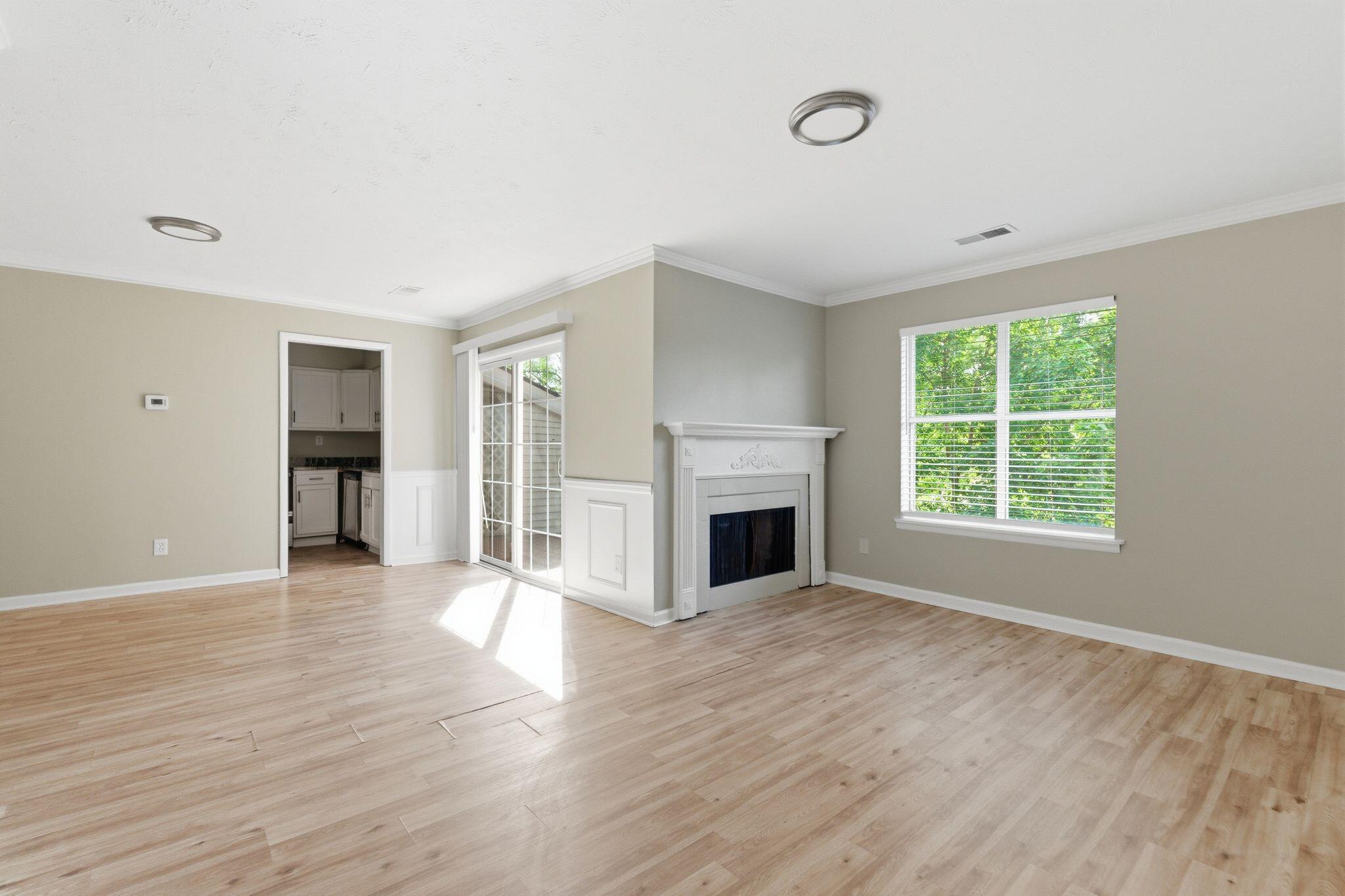 421 Redding Road, Unit 118 Lexington, KY 40517 - Photo 13 of 30 dsc00201