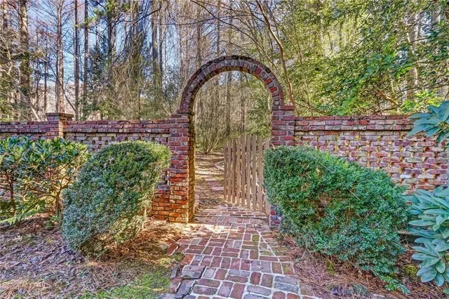 $3,900 | 344 Lost Creek Drive Northwest, Kennesaw, GA 30152