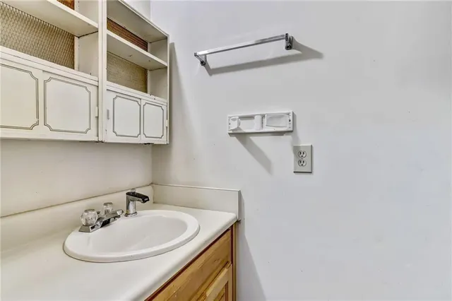 $3,900 | 344 Lost Creek Drive Northwest, Kennesaw, GA 30152