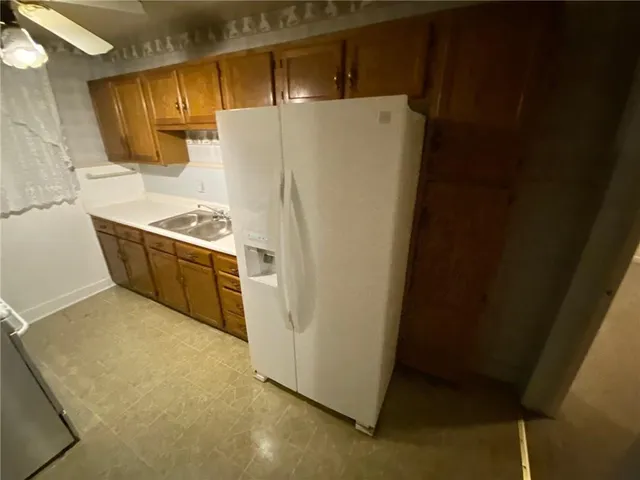 $1,000 | 2525 Valley Street, Baton Rouge, LA 70808