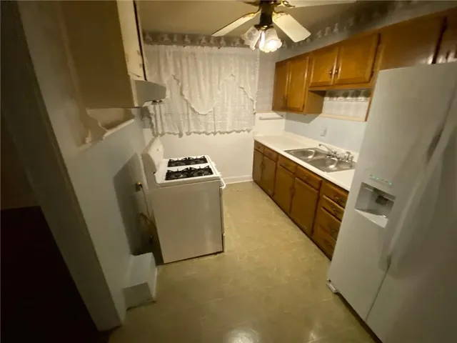 $1,000 | 2525 Valley Street, Baton Rouge, LA 70808