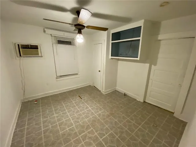 $1,000 | 2525 Valley Street, Baton Rouge, LA 70808