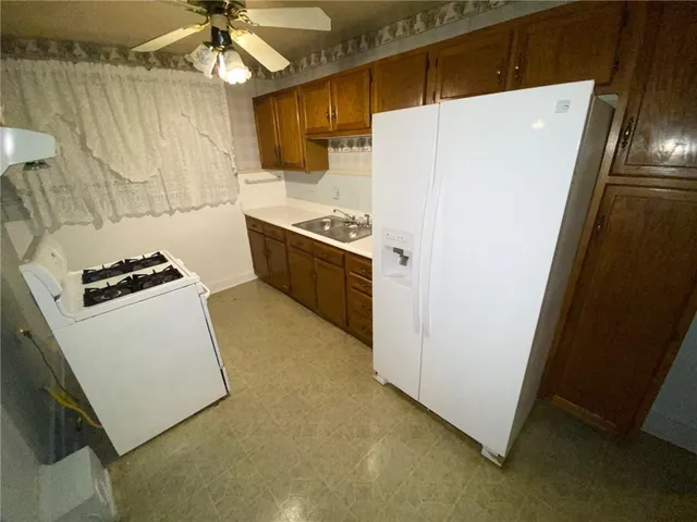 $1,000 | 2525 Valley Street, Baton Rouge, LA 70808