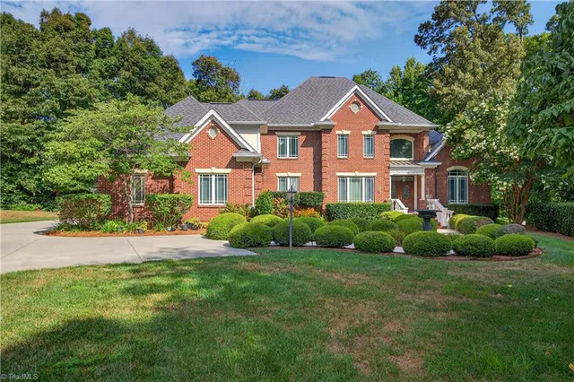 $1,325,000 | 2730 Wellsprings Drive, Pfafftown, NC 27040